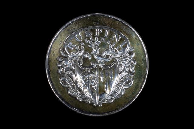 Ruspini silver toothpaste box, c1790s ©Museum of Freemasonry, London