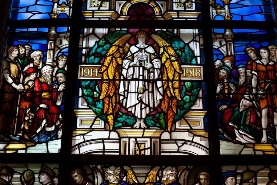 Memorial Window in the Shrine ©Museum of Freemasonry, London