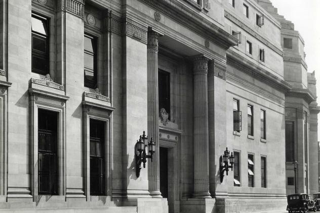 Great Queen Street entrance, Freemasons’ Hall (1933) ©Museum of Freemasonry
